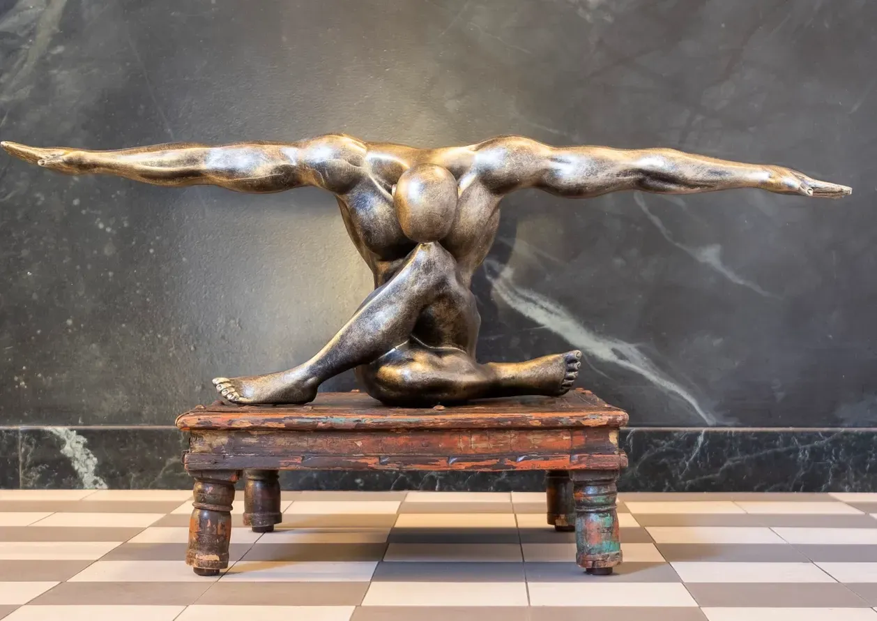 Bikram Yoga College of India-Zürich GmbH