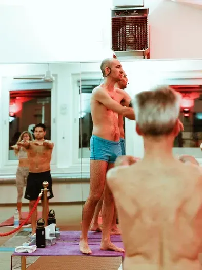 Bikram Yoga College of India-Zürich GmbH