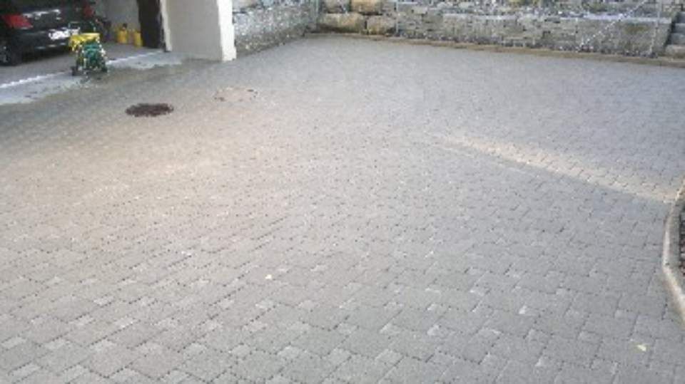 Pflaster, das von der Brühlmann Liegenschaftenbetreuungen GmbH verlegt wurde