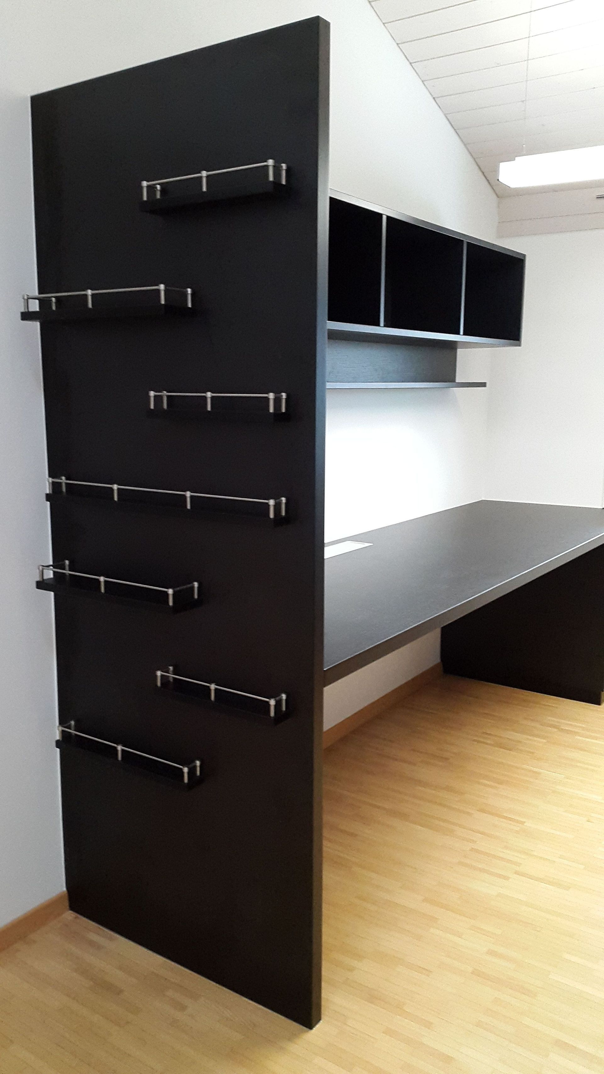 Bureau noir - Menuiserie Barras