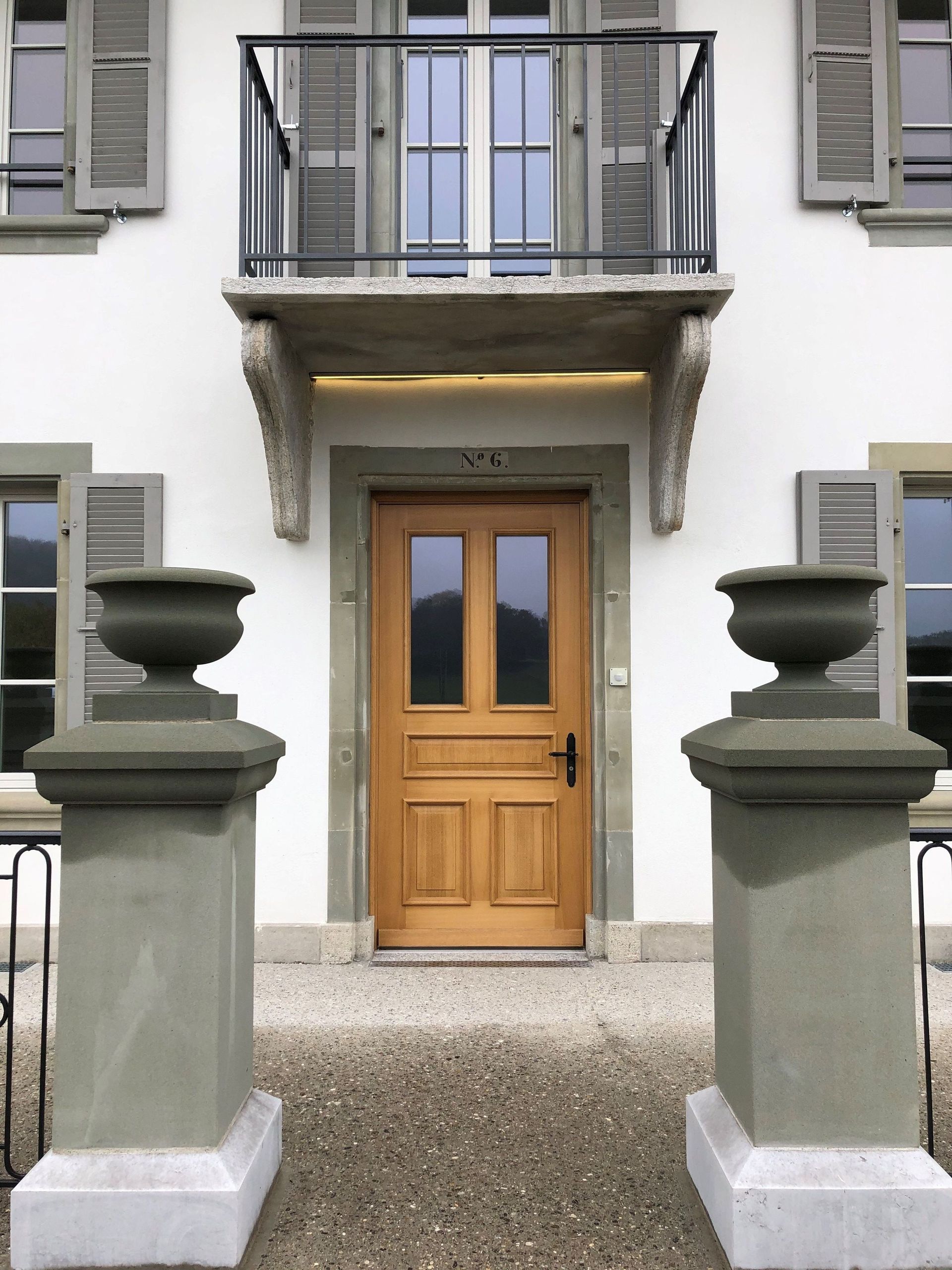 Porte Eglise de Ponthaux - Menuiserie Barras