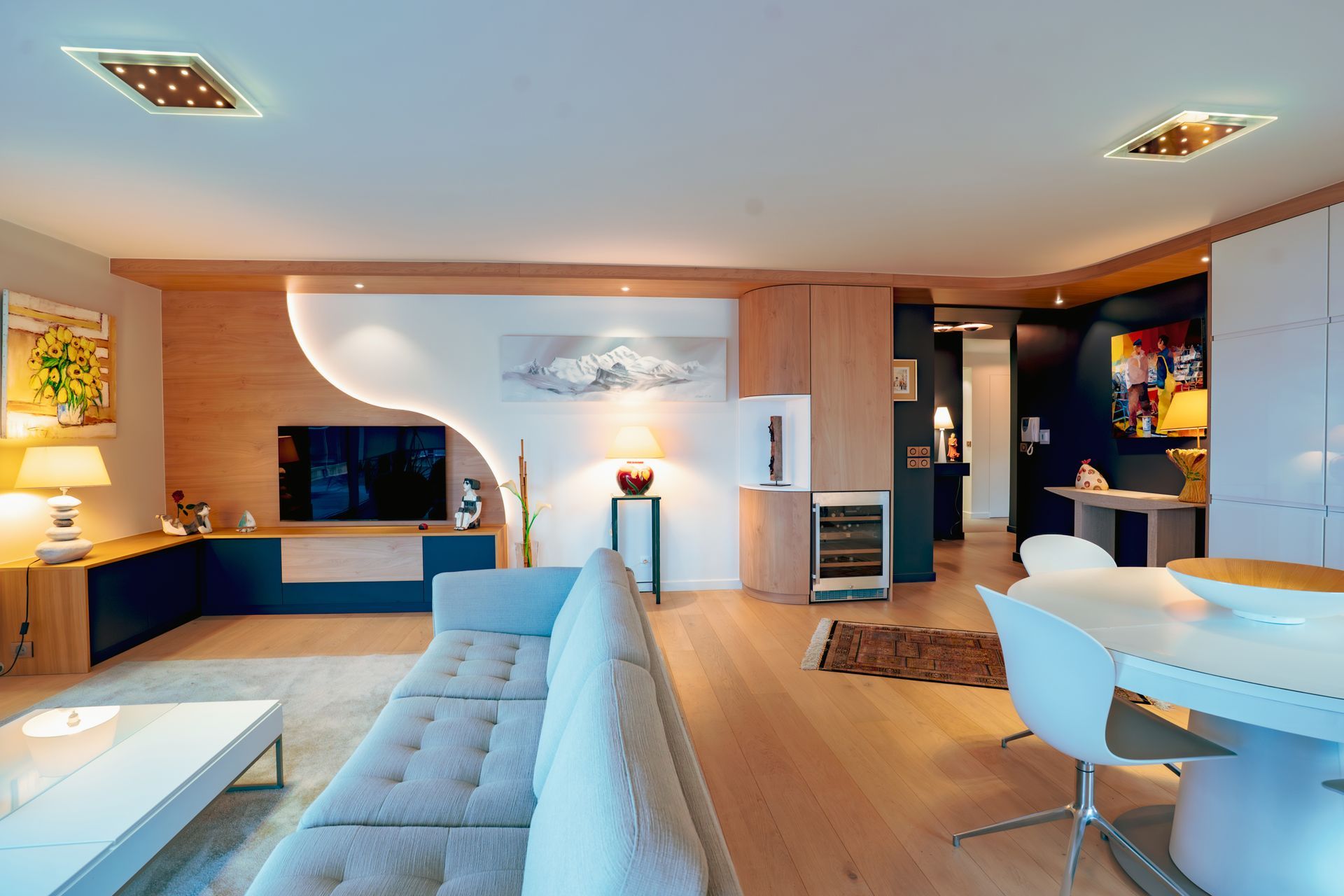 Un salon rénové.