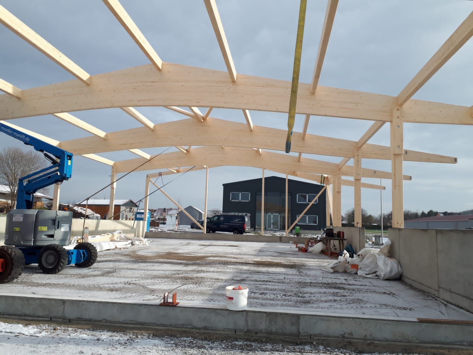 Hallenbau Holzträger