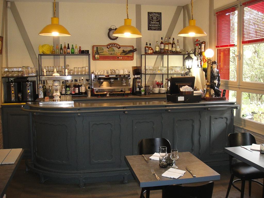 Bar Des Amis Saint Aubin La Plaine
