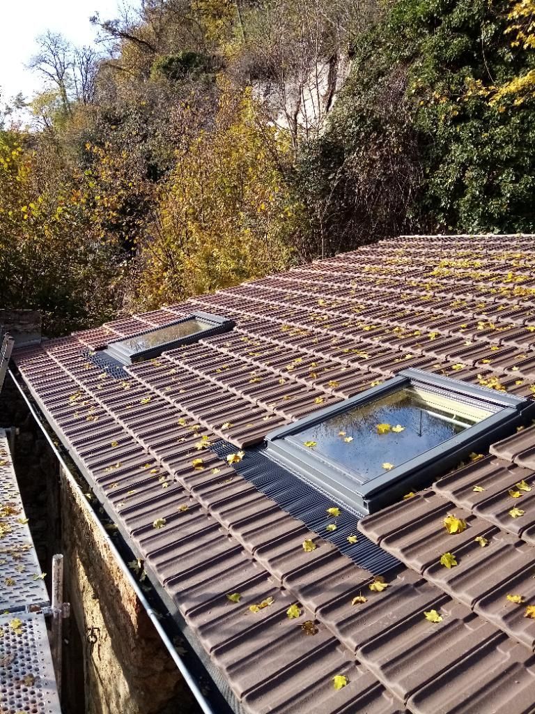 Vers la page Couverture