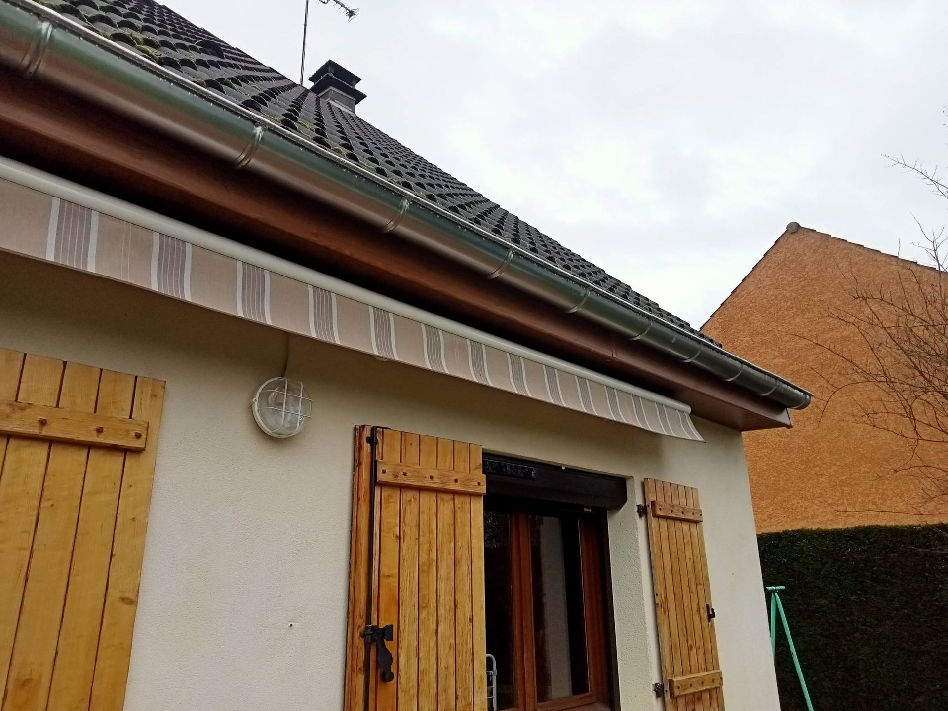 Remplacement gouttières ZINC RULLY