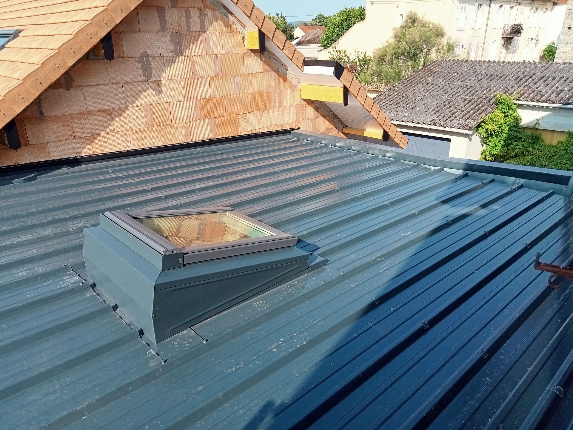 Vers la page bacs acier