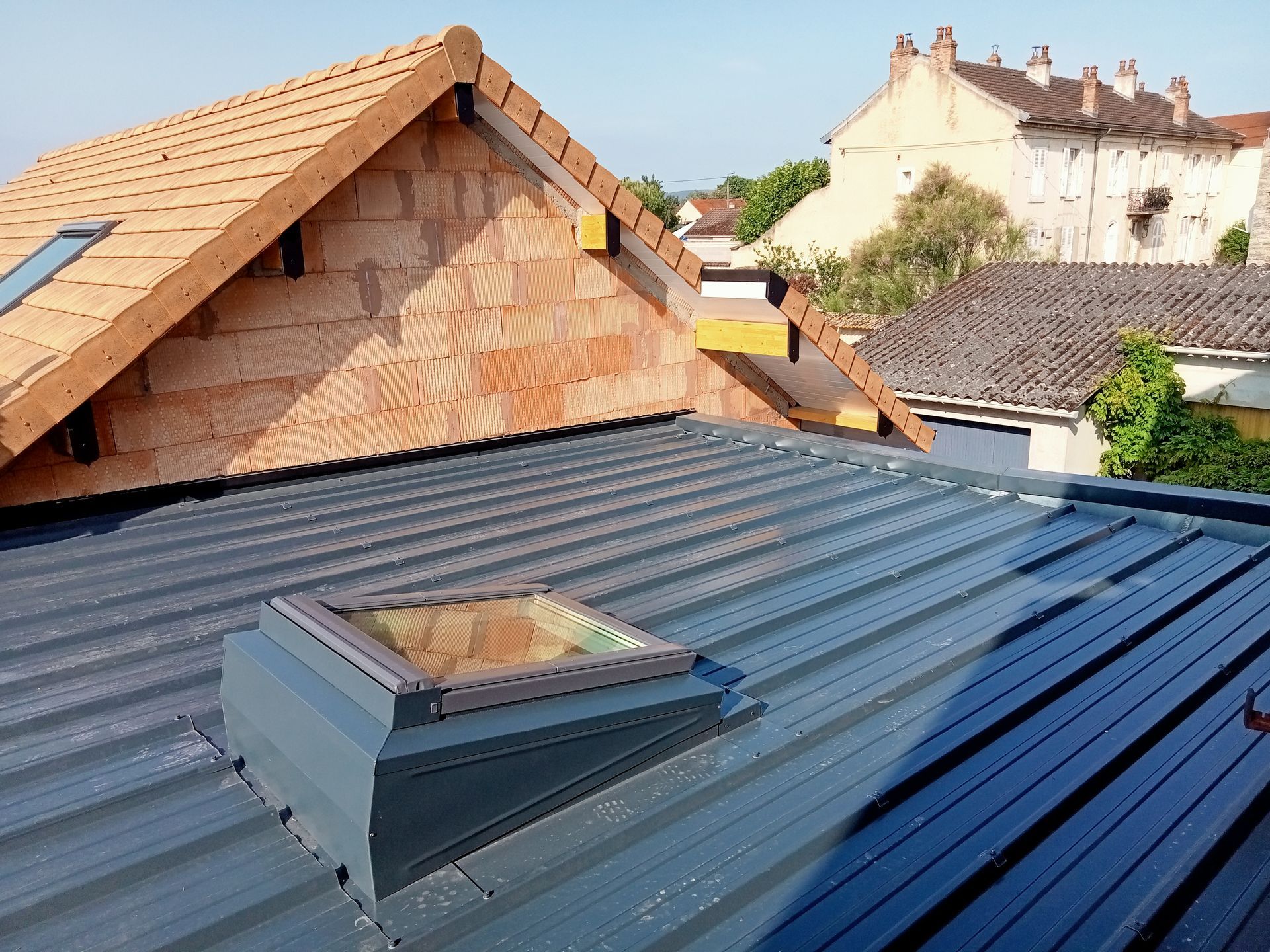 charpente et pose de velux beaune 