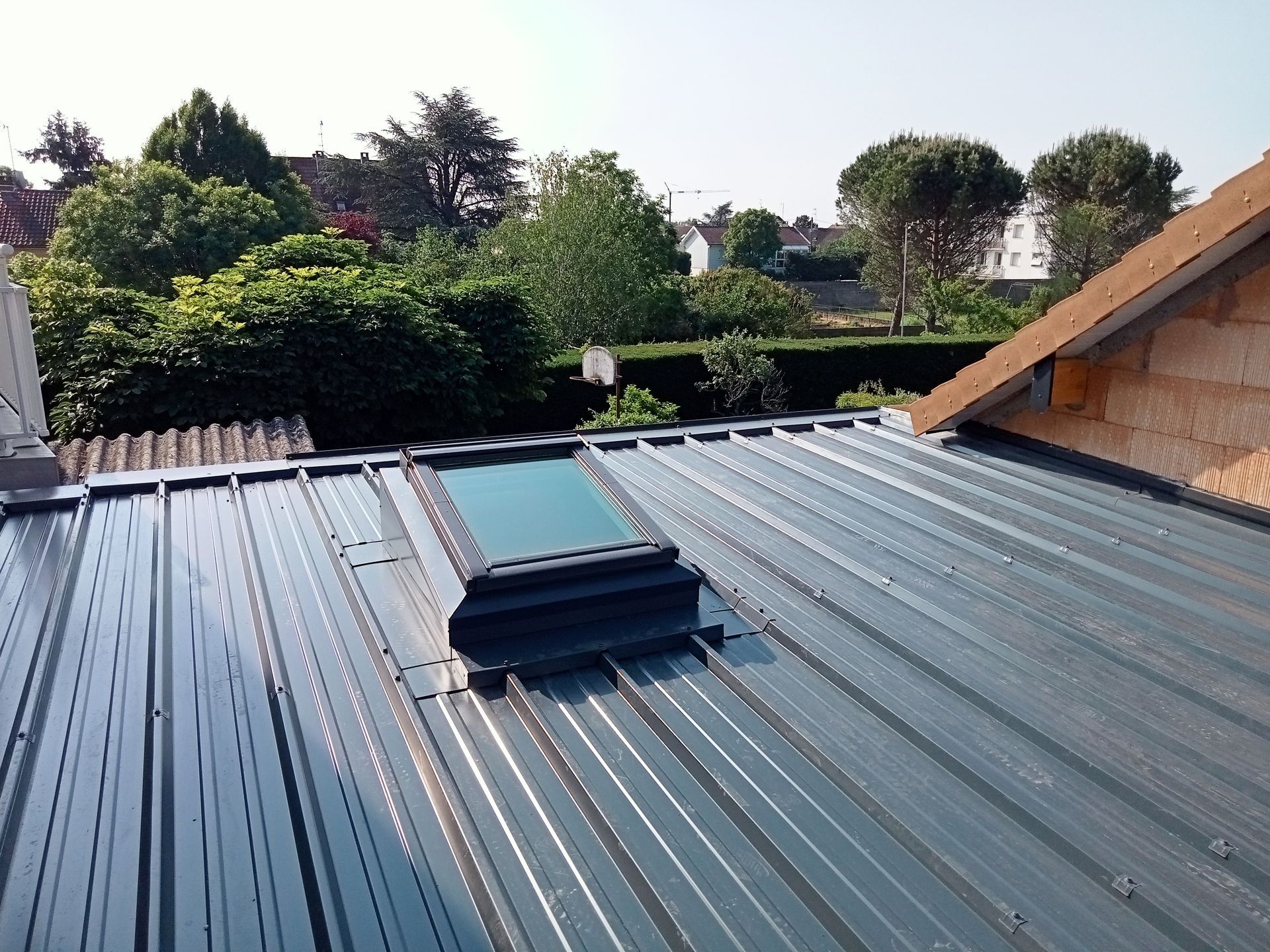 velux sur toiture et zinguerie beaune