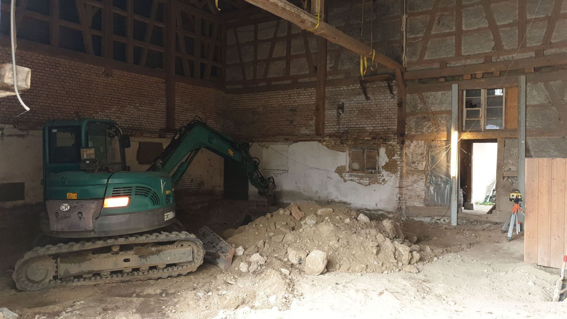 Leeger Tiefbau GmbH | Stadel b. Niederglatt