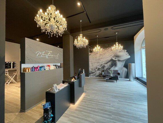 Meisterwerk Friseure by Samir Gani