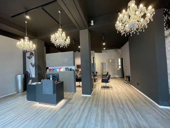 Meisterwerk Friseure by Samir Gani