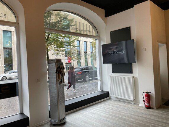 Meisterwerk Friseure by Samir Gani