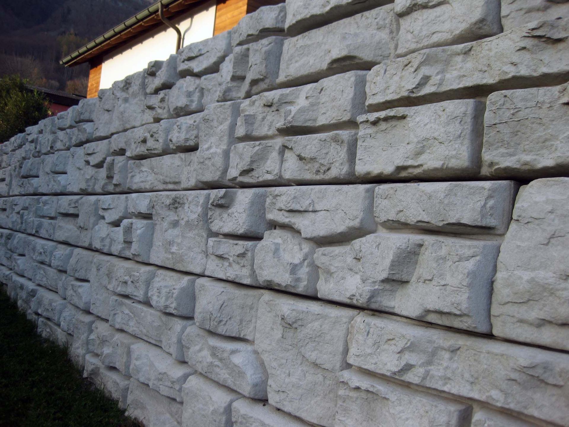 Redi Rock - hpv klassebau gmbh in Grabs