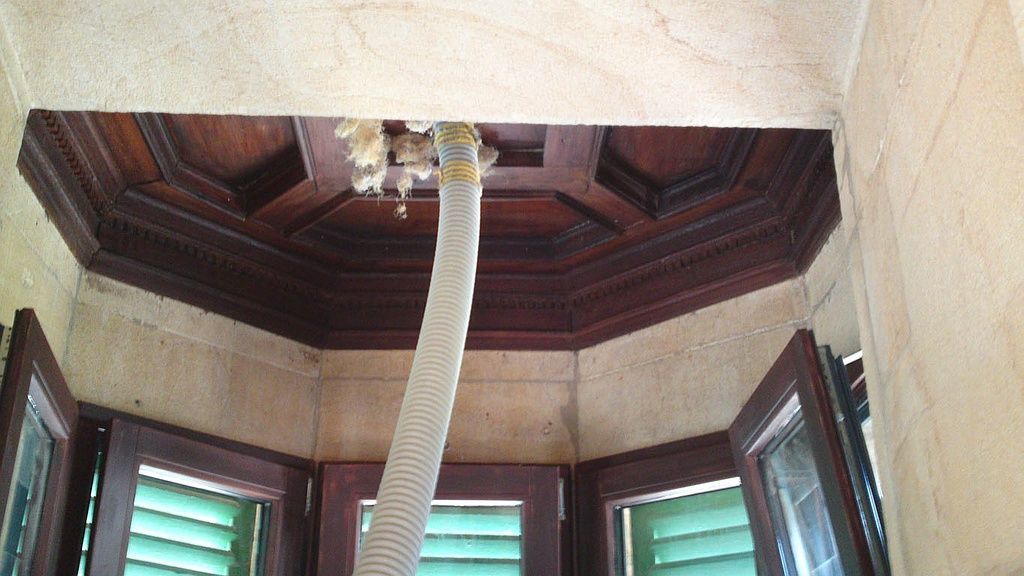 Boiseries et plafonds anciens