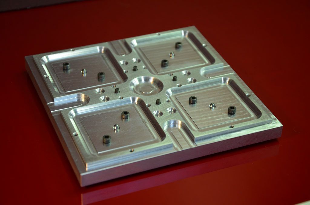 Feinmechanik - Schnyder Mechanik AG - Zürich-Höngg