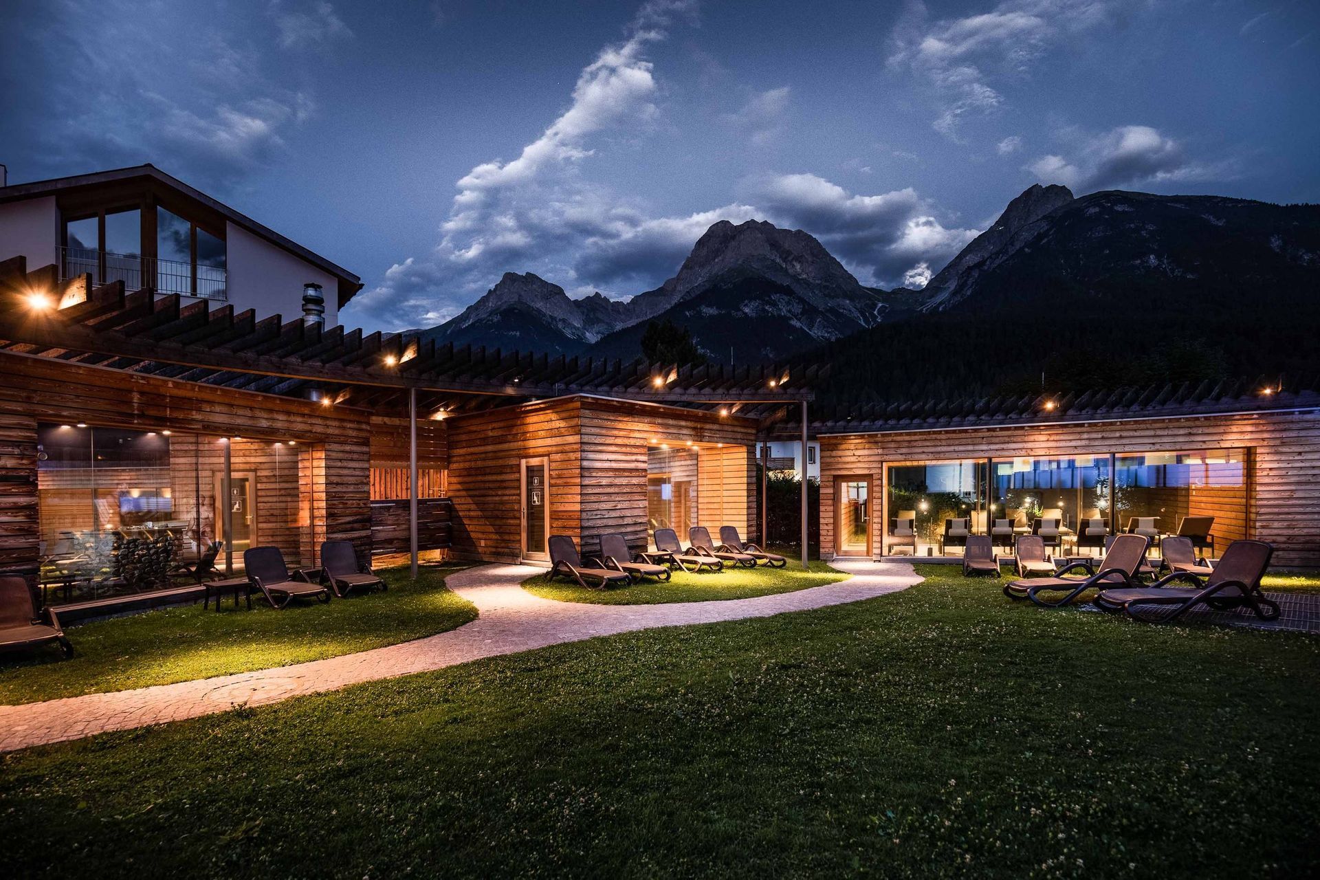 Ferienwohnungen Scuol |  Scuol