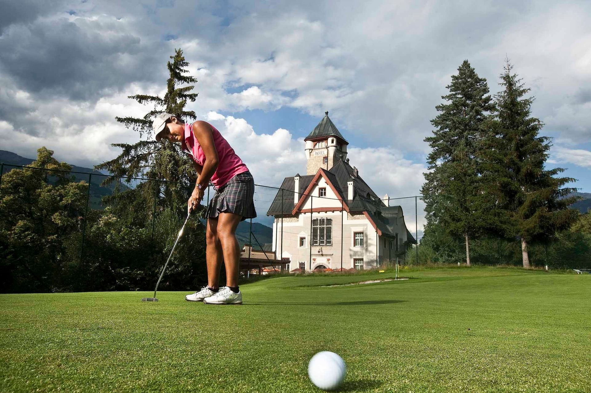 Ferienwohnungen Scuol |  Scuol
