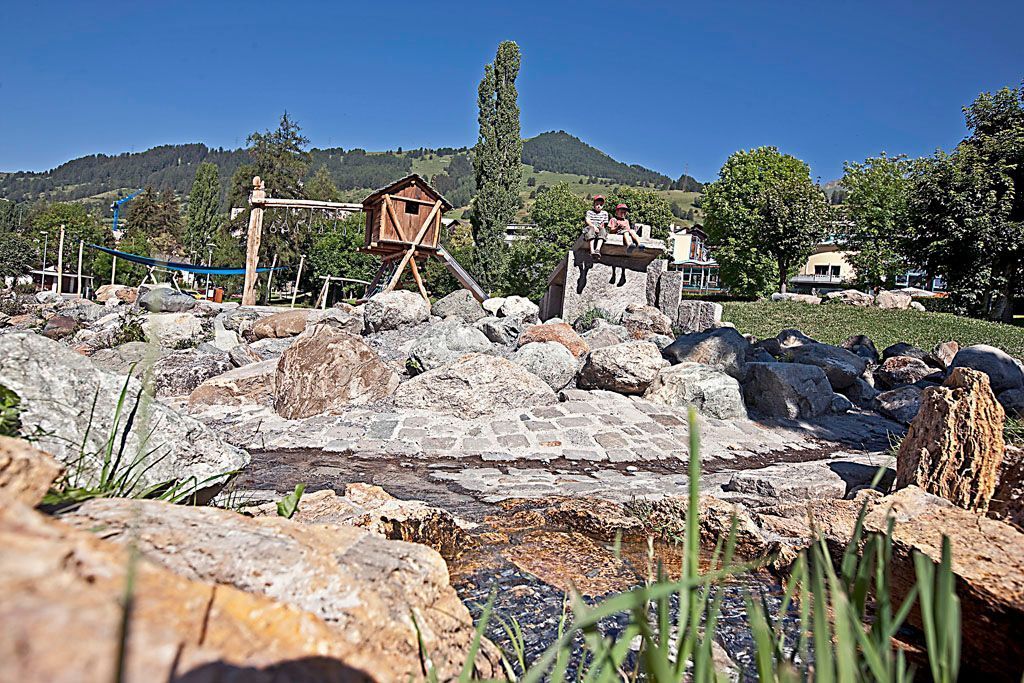 Ferienwohnungen Scuol |  Scuol