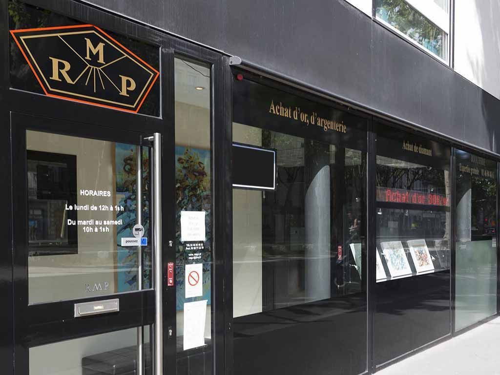 Devanture magasin R.M.P.