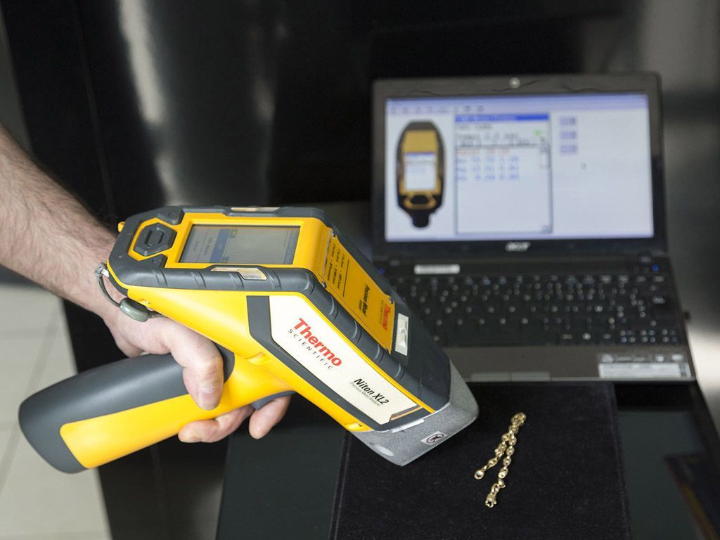 Appareil d'expertise de l'or