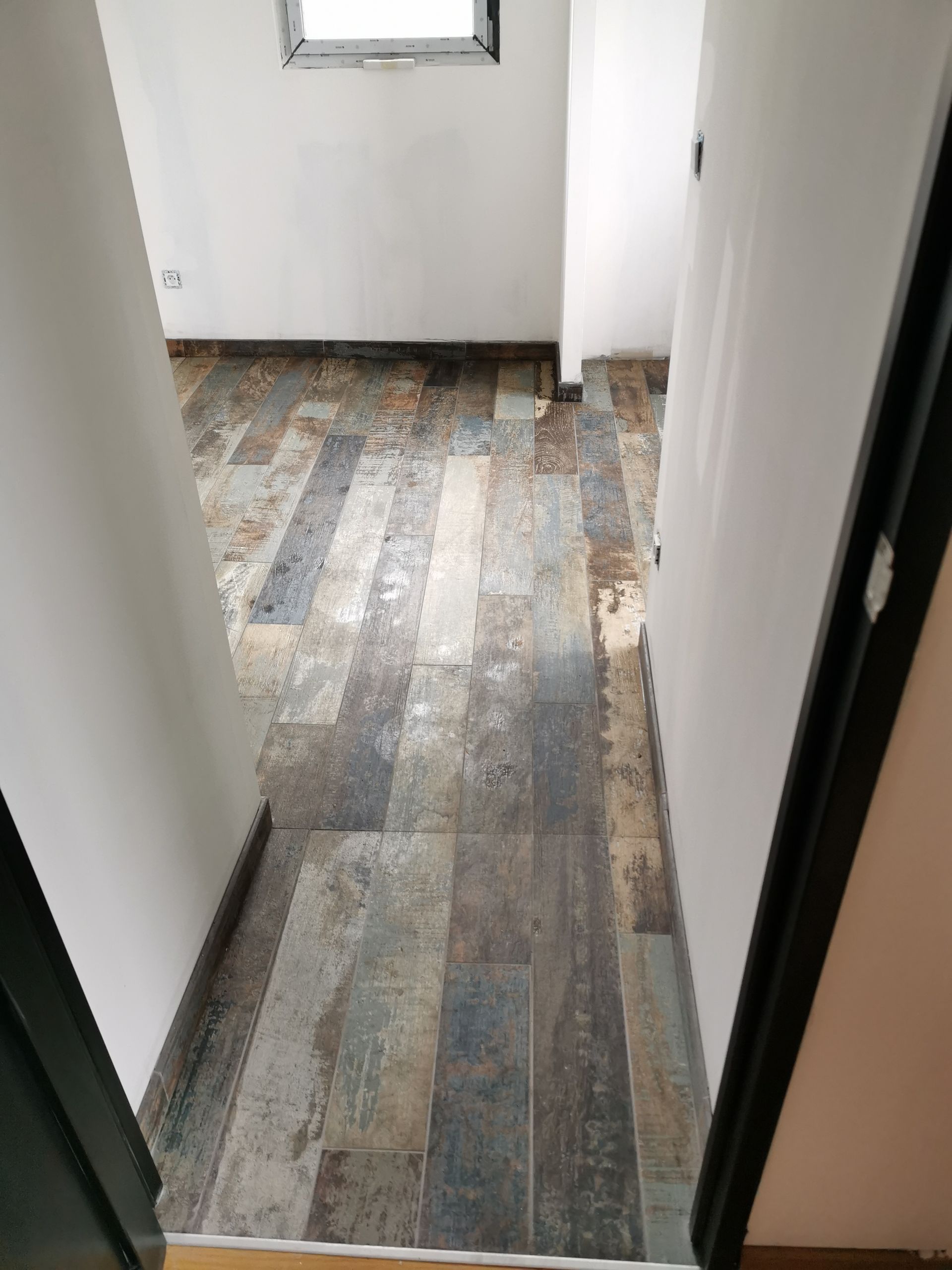 Parquet : lames de différentes couleurs