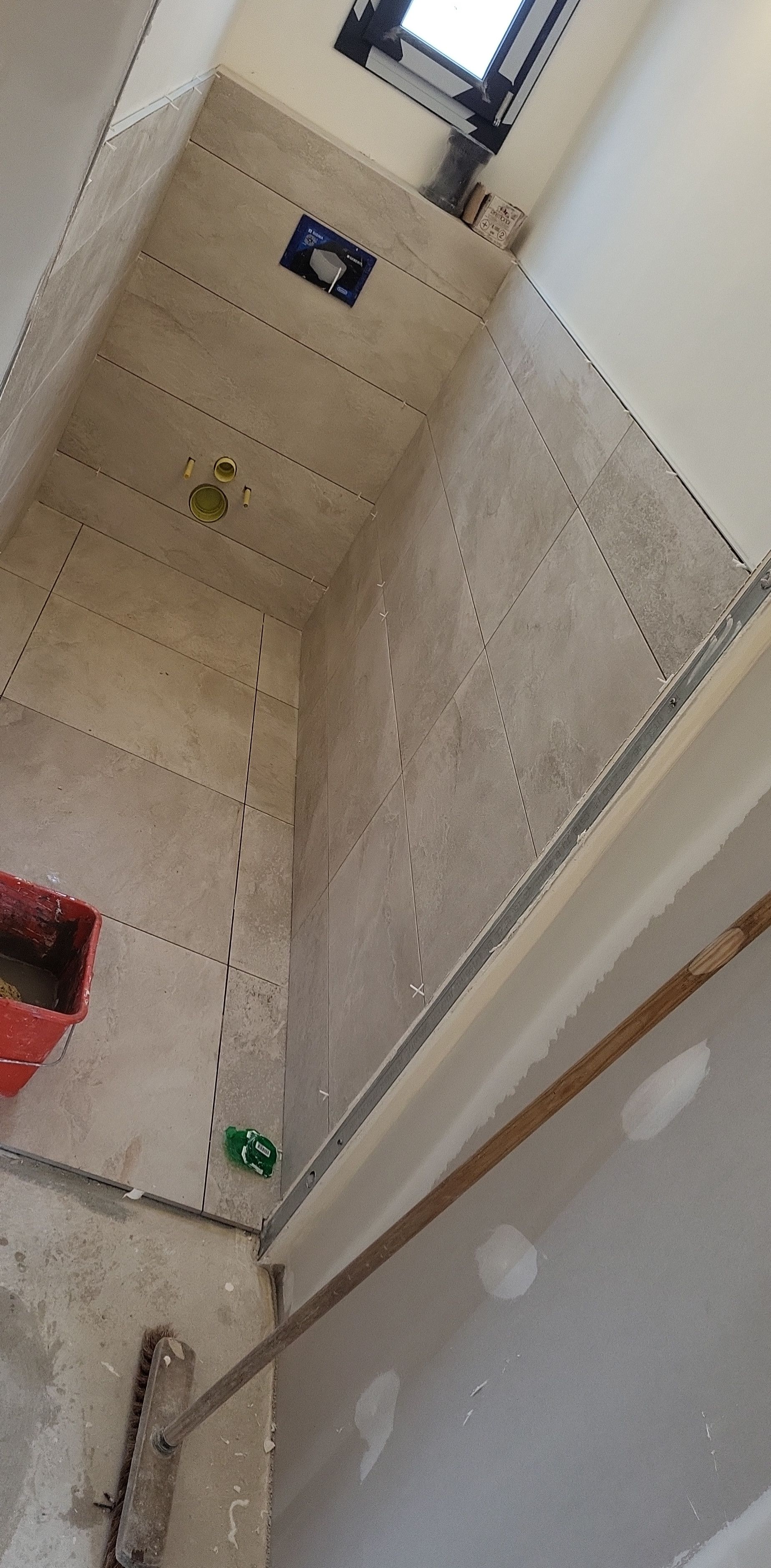 Carrelage mural gris