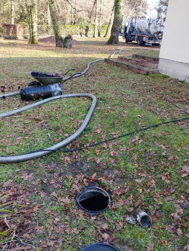 Désobstruction de tuyaux de canalisation