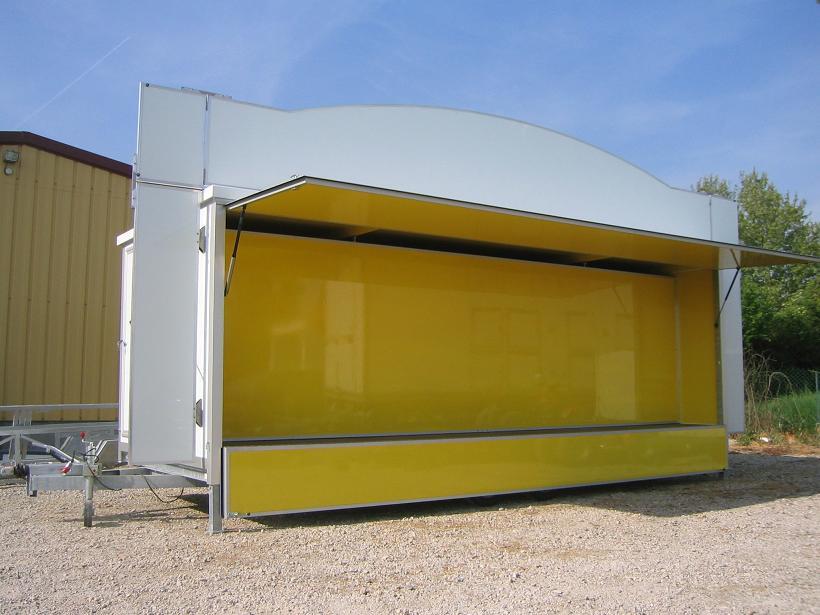 Remorque foraine foire