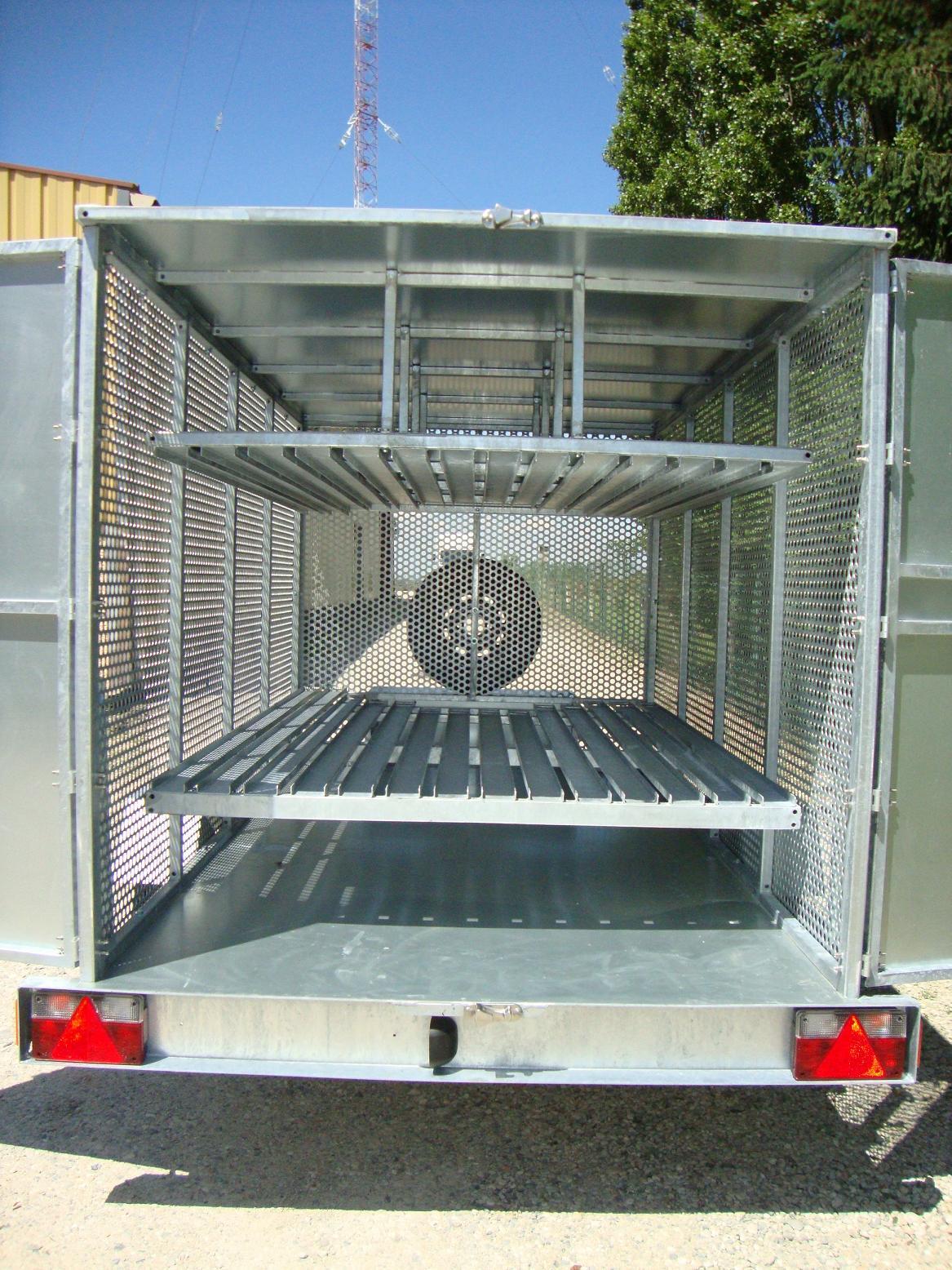 Remorque porte-échafaudage