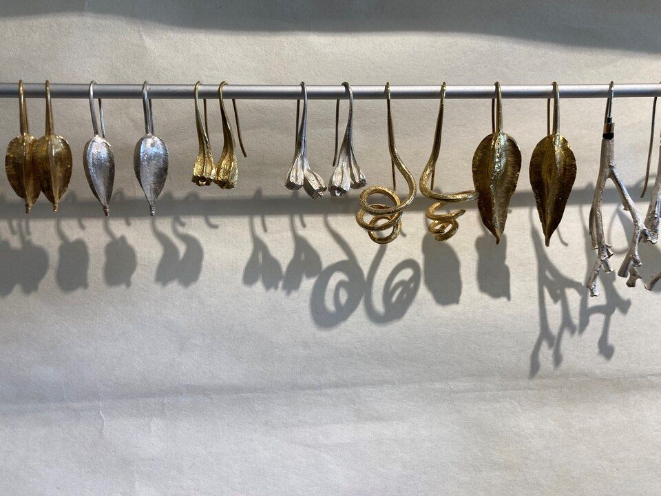 Ohrringe von Regula Freiburghaus Schmuckwerkstatt
