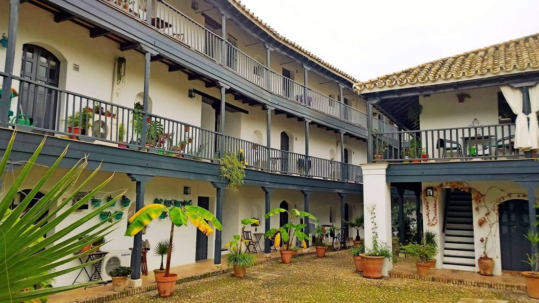 Corral del Conde | Patio