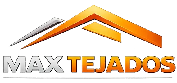 Logotipo de Max Tejados que presenta un gr&aacute;fico estilizado de un techo naranja y plateado 