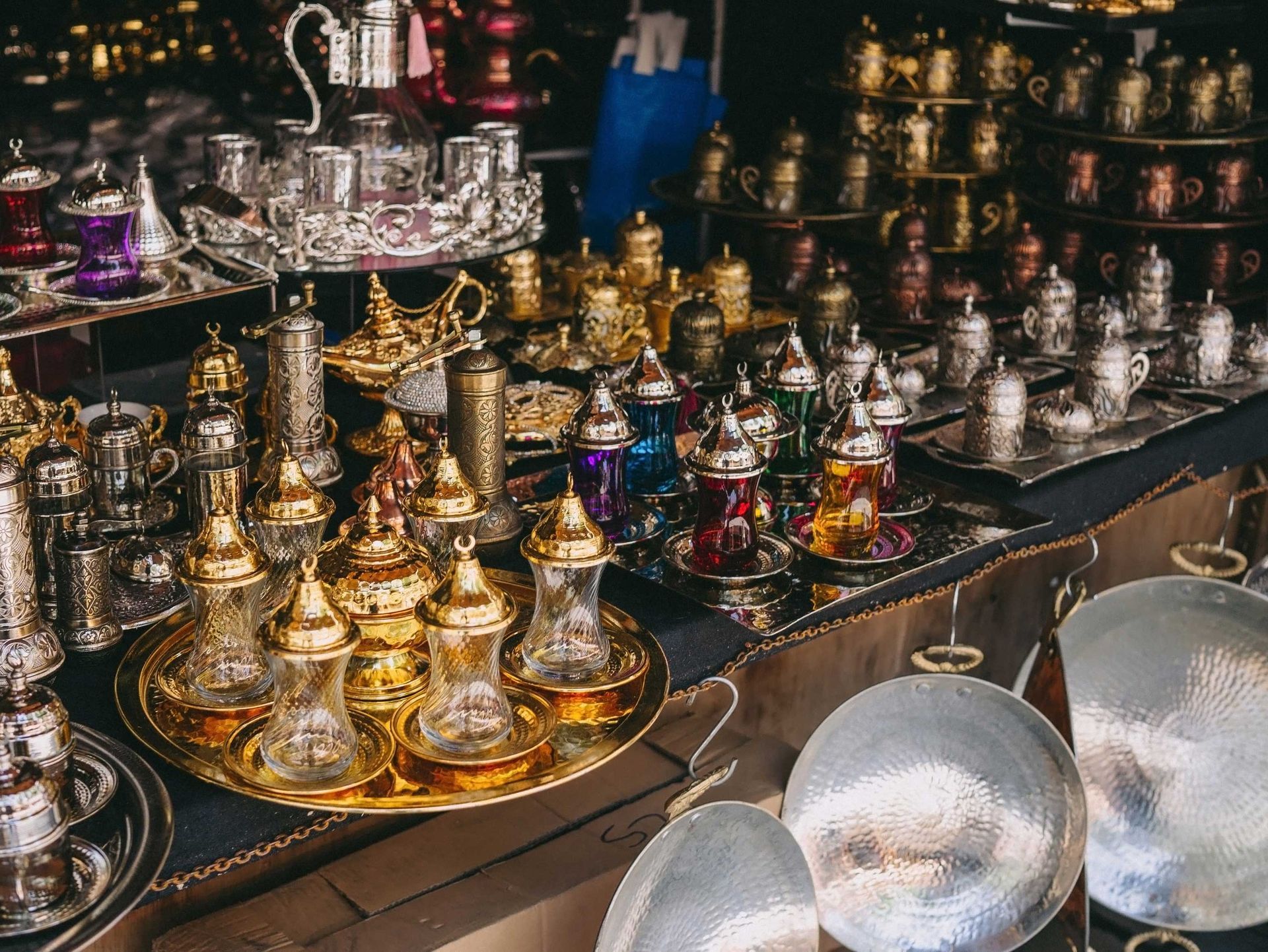 Marché Istanbul-boucherie halal-alimentation-thé-Fribourg