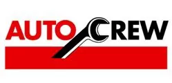 AutoCrew-Logo mit rotem AUTO-Schriftzug, schwarzem CREW-Schriftzug und einem schwarzen Schraubenschlüssel über einem roten Balken