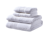 Pile de serviettes blanches pliées.