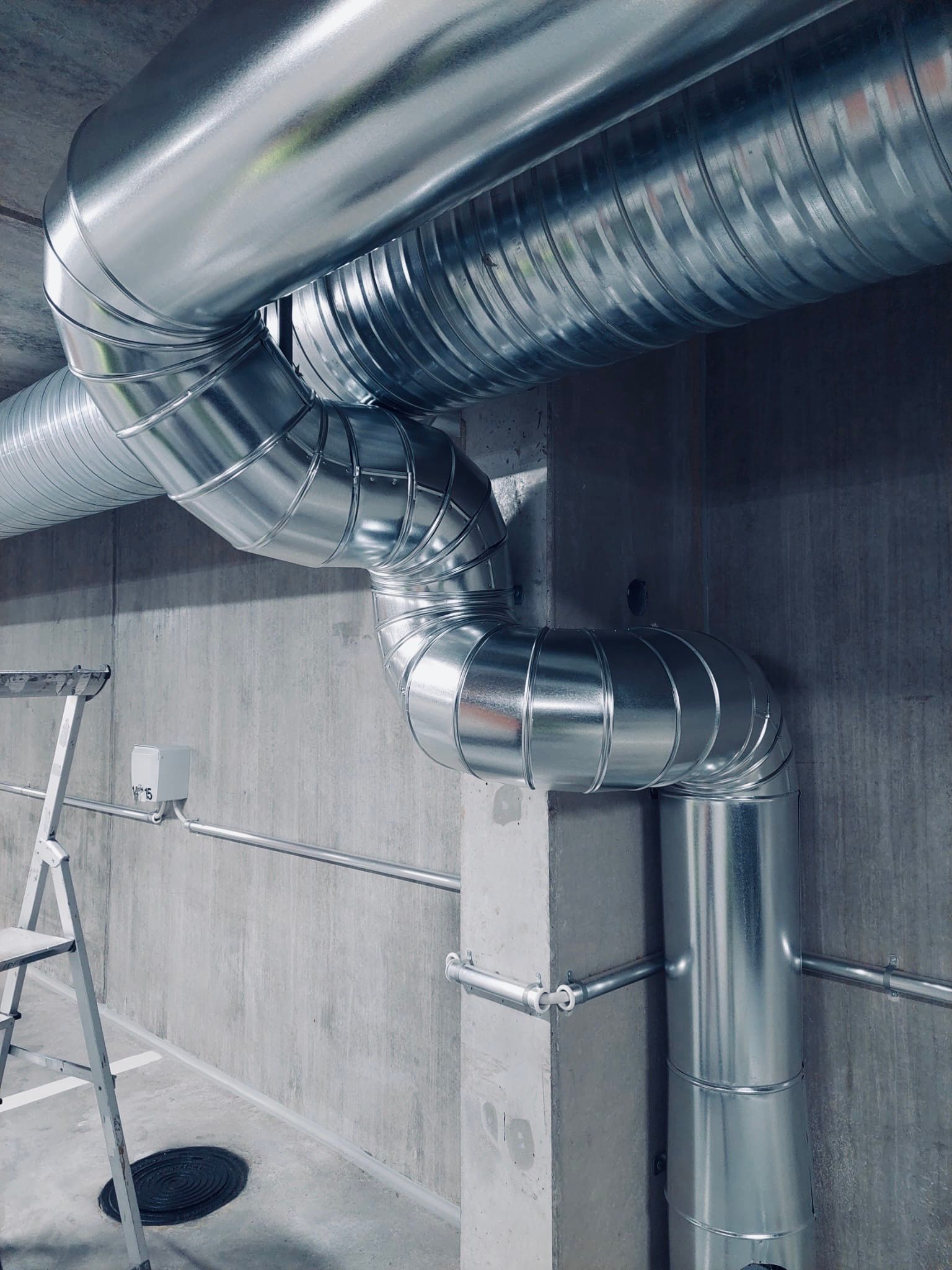 Luo Alt-tekstitunnisteet hakukoneoptimointia ja saavutettavuutta varten.