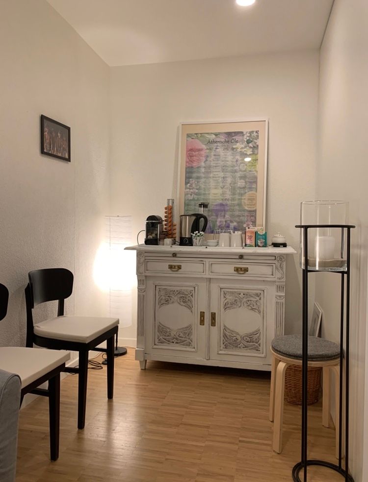 Praxis - Praxis für Naturheilkunde und med. Massage & Therapie - Meilen