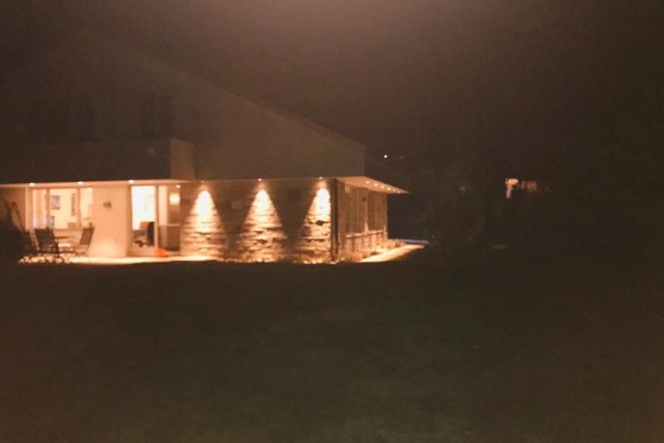 Bild Elektro - Bachmann Aussenbeleuchtung, Öffnet den Dialog