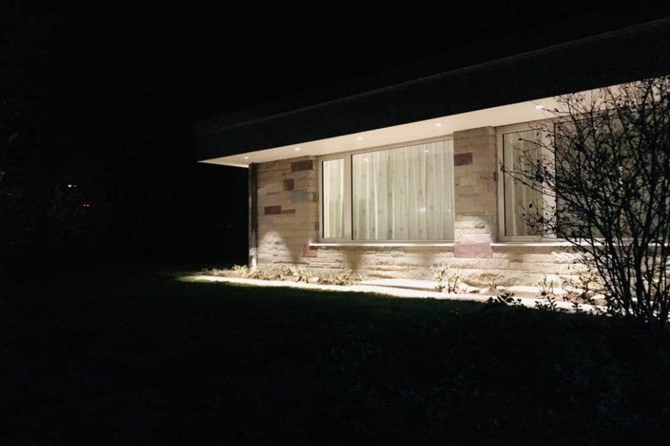 Bild Elektro - Bachmann Aussenbeleuchtung, Öffnet den Dialog