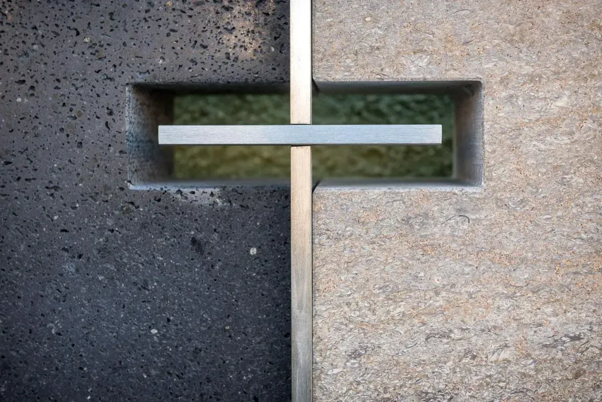 Rusin + Pfannenmüller Grabmale,  Grabstein