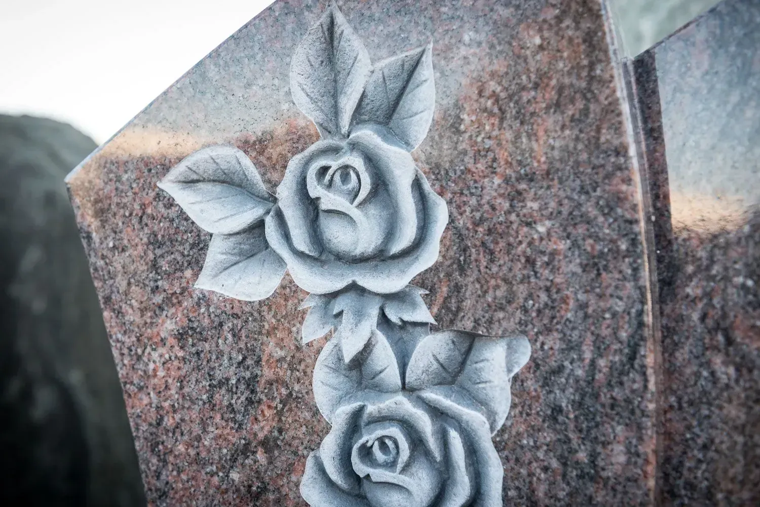 Rusin + Pfannenmüller Grabmale,  Grabstein