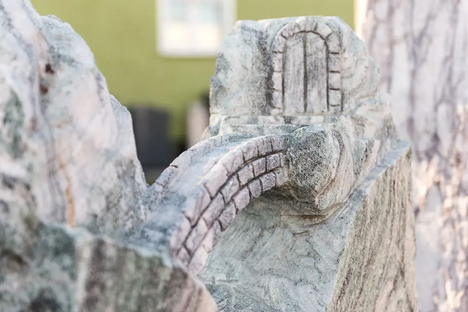 Rusin + Pfannenmüller Grabmale,  Grabstein