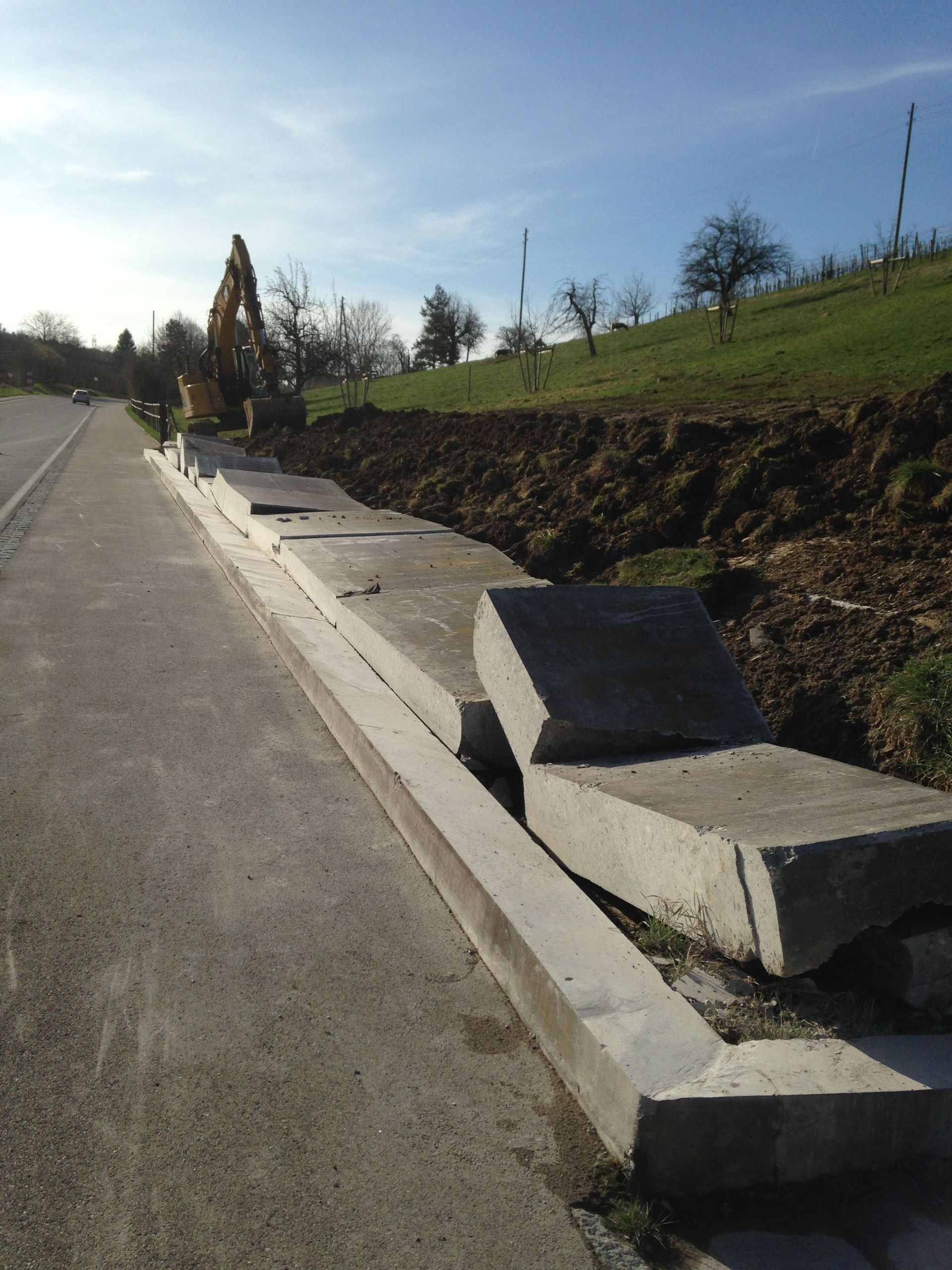 Stützmauer schneiden