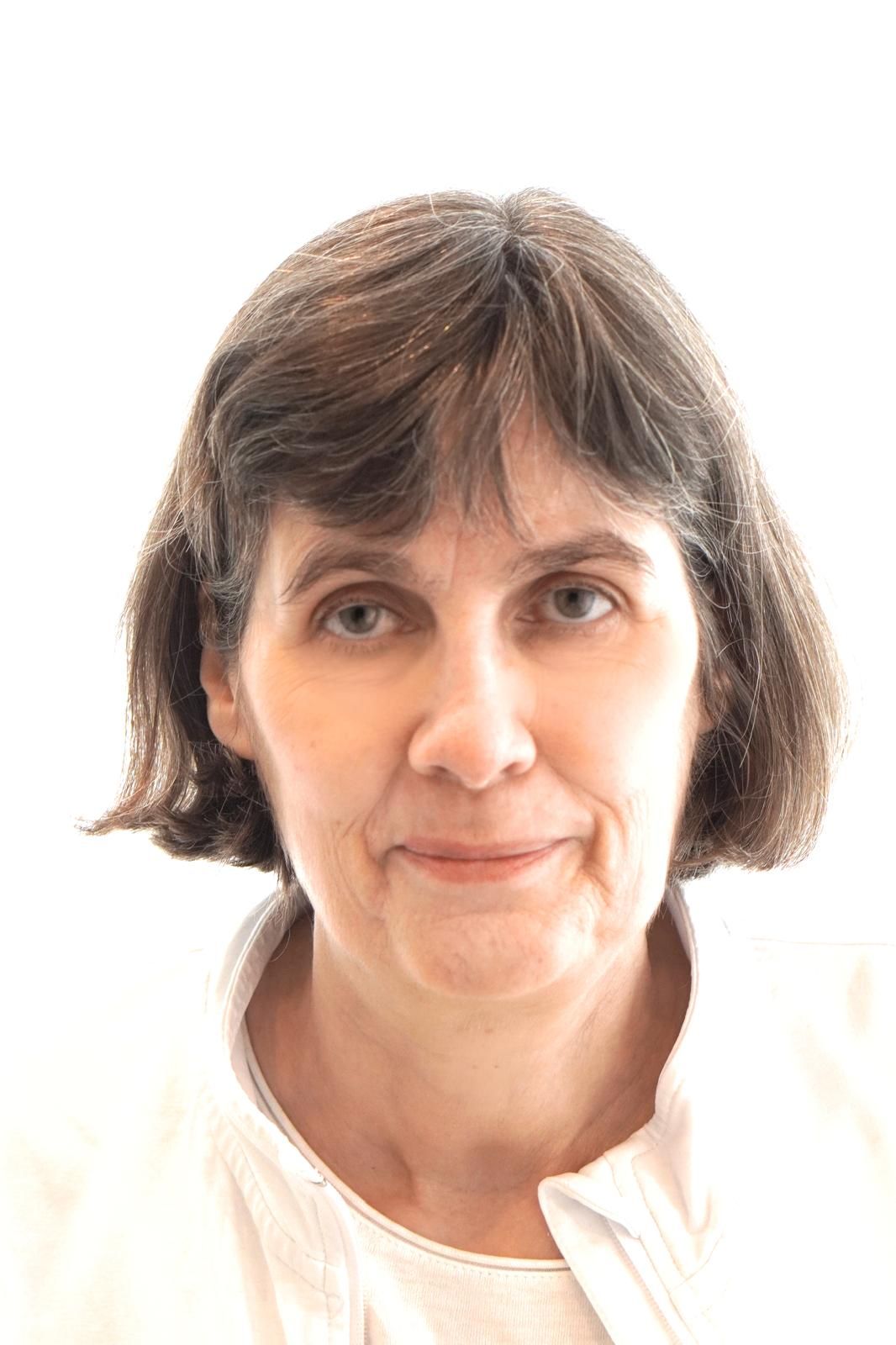 Dr. Claudia Trispel
