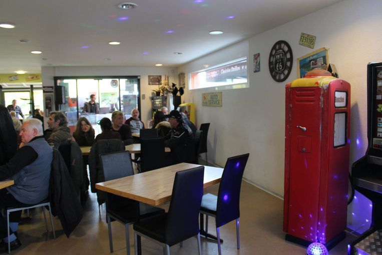 Salle de café restaurant - Le Passage 66 - Vuisternens-devant-Romont