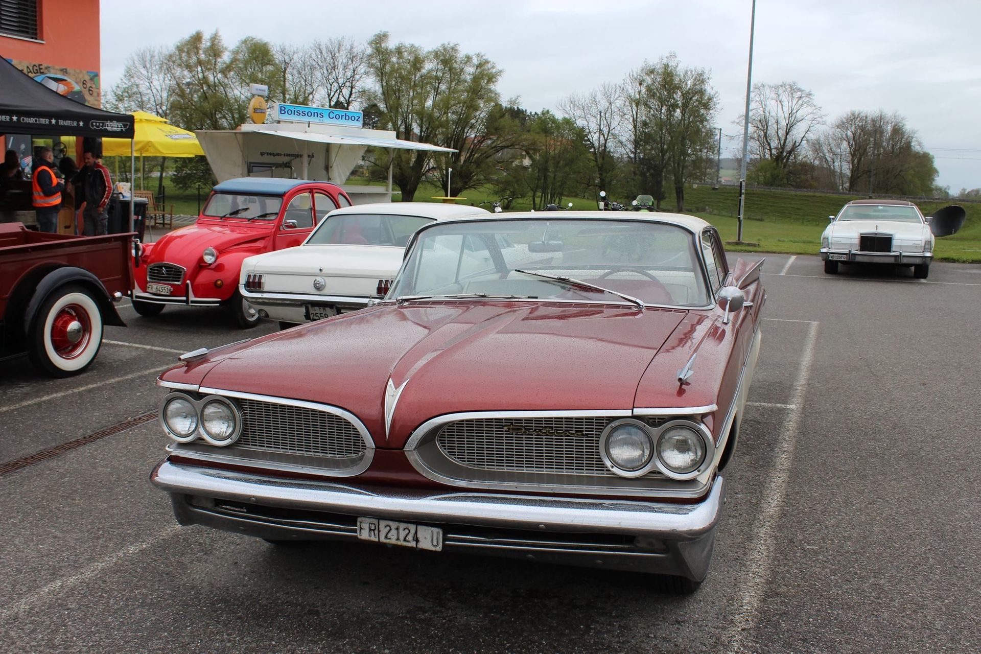 Passionnés vieilles voitures - Le Passage 66 - Vuisternens-devant-Romont