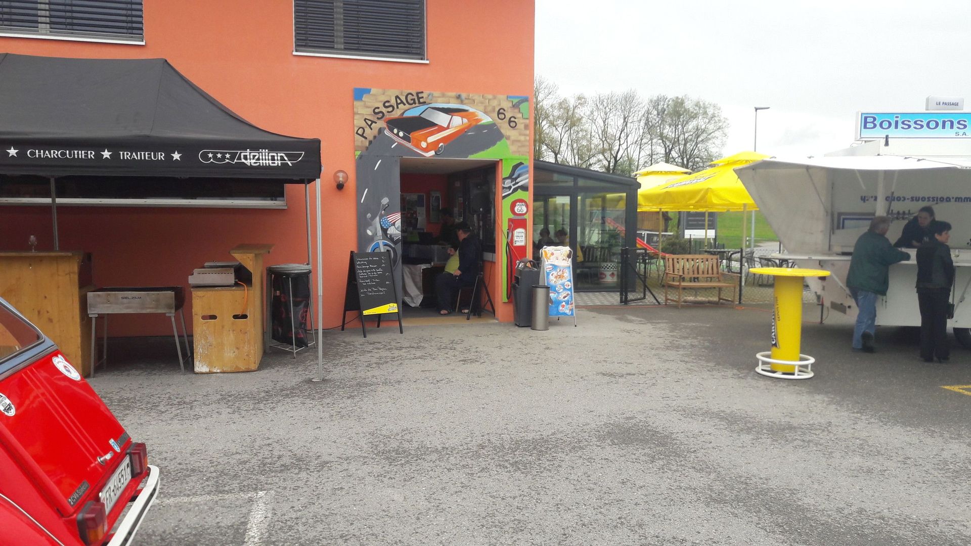 Réunion voitures anciennes - Le Passage 66 - Vuisternens-devant-Romont