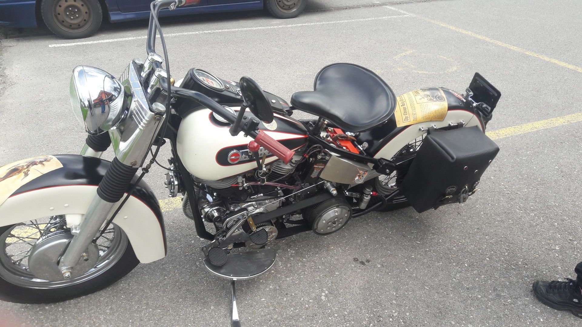 Vieille moto - Le Passage 66 - Vuisternens-devant-Romont