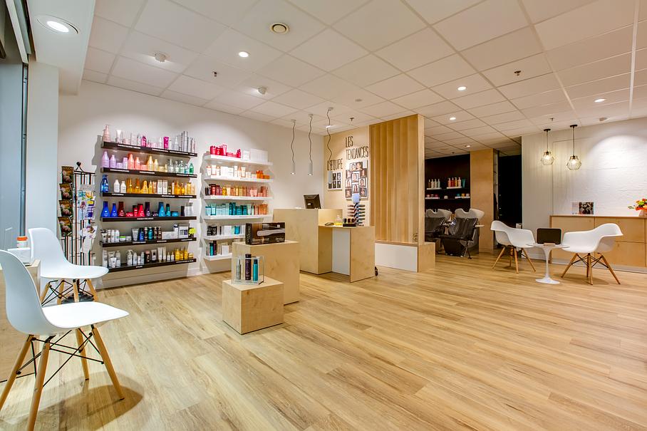 L'accueil du salon de coiffure